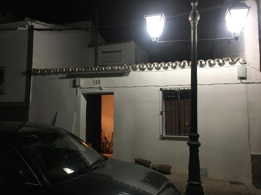 Chalé Agradable Con Suelos De Madera Santa Olalla del Cala