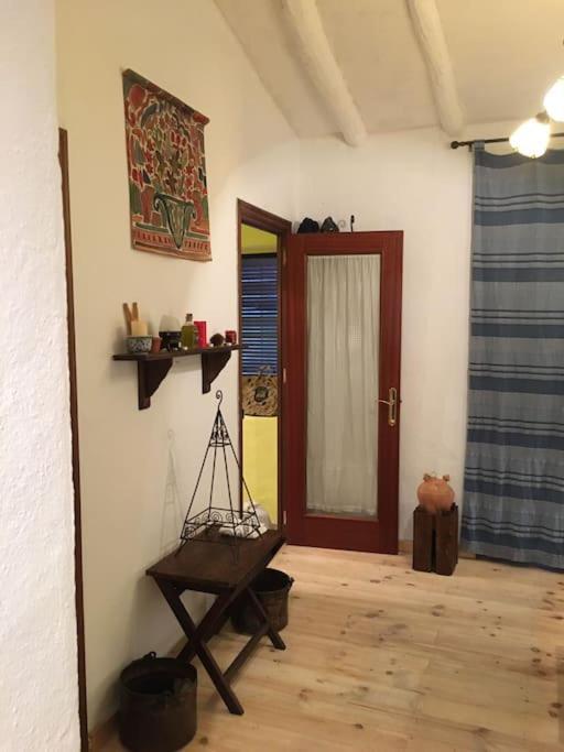 Agradable Con Suelos De Madera Chalet